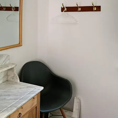 Ferienhaus Three-bedroom Holiday In Ronne 2